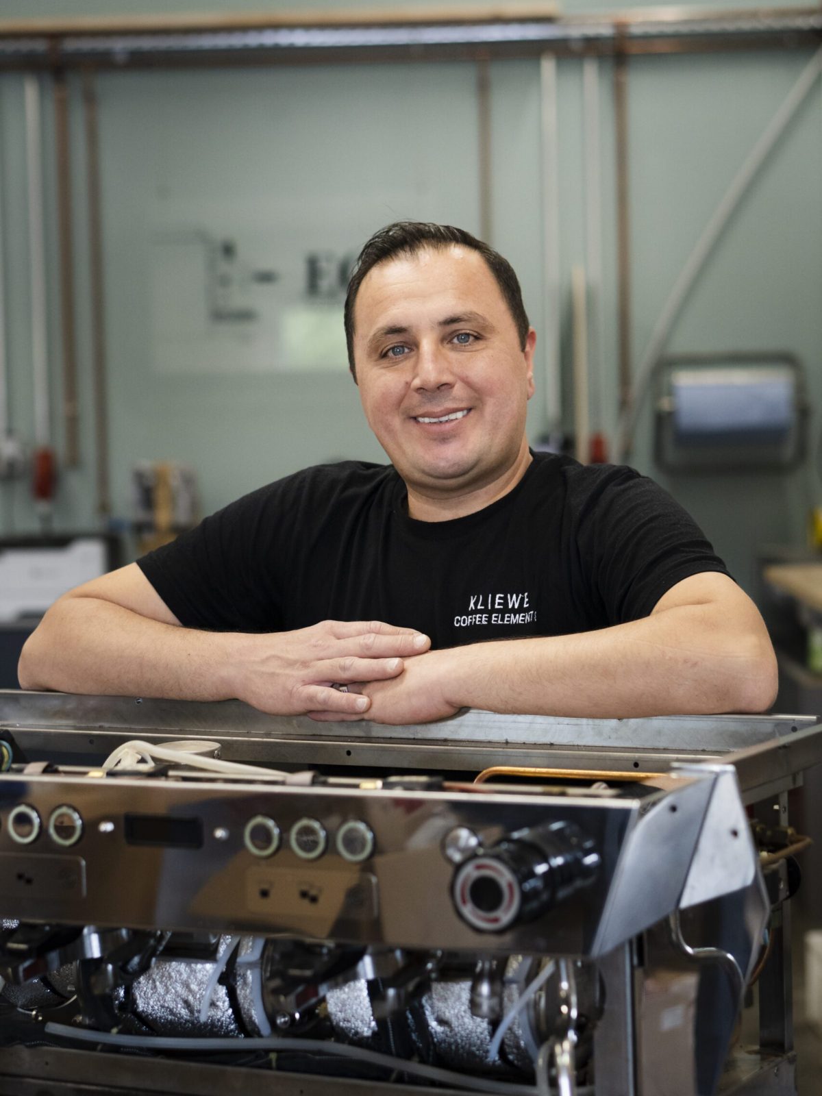 Cüneyt, Techniker für Espressomaschinen Münster